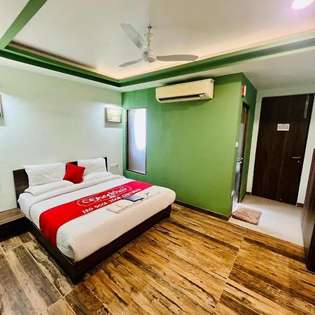 Hotel Raj Shikhar 우자인 외부 사진